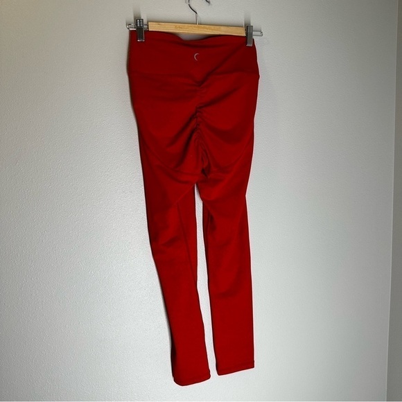 ZYIA Scrunchy What Light N Tight Hi-rise 7/8 Leggings Red Leopard Size 6-8 Women - Picture 7 of 9